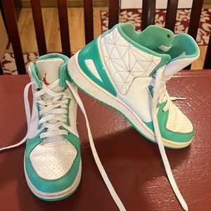 Nike air Jordan flight 3 youth size 7y